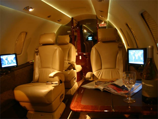 Cessna Citation XLS+ Private Jet Interior